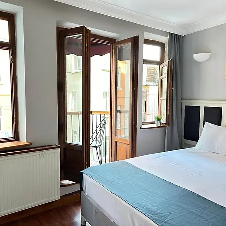 Perahomes بيت شباب *