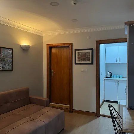 Aparthotel Perahomes
