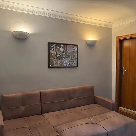 Aparthotel Perahomes *