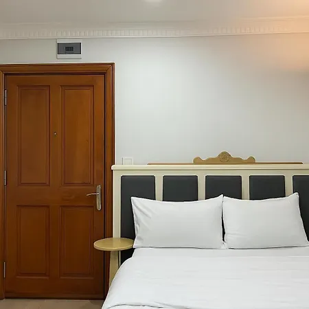 Perahomes Aparthotel
