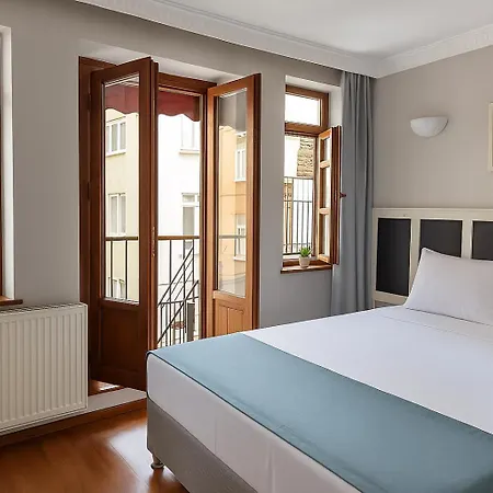 Perahomes * Istanbul