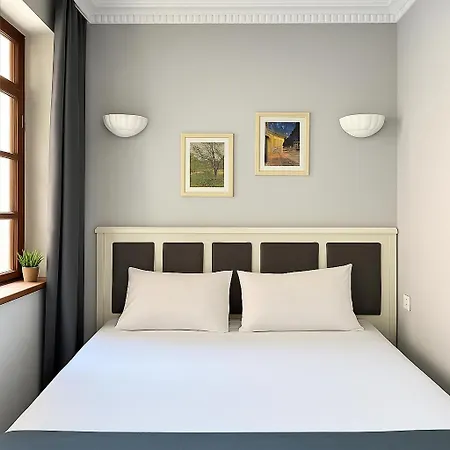 Perahomes Aparthotel
